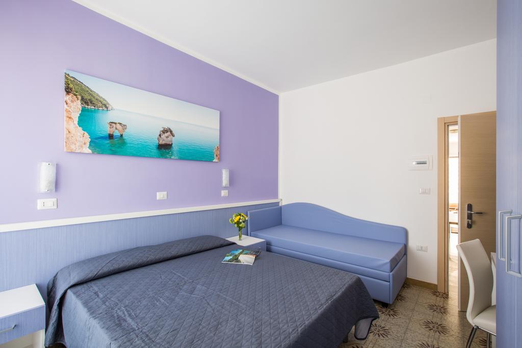 Le Bouganville Vieste Luaran gambar