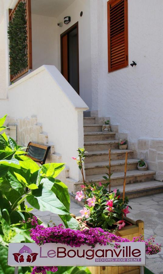 Le Bouganville Vieste Luaran gambar