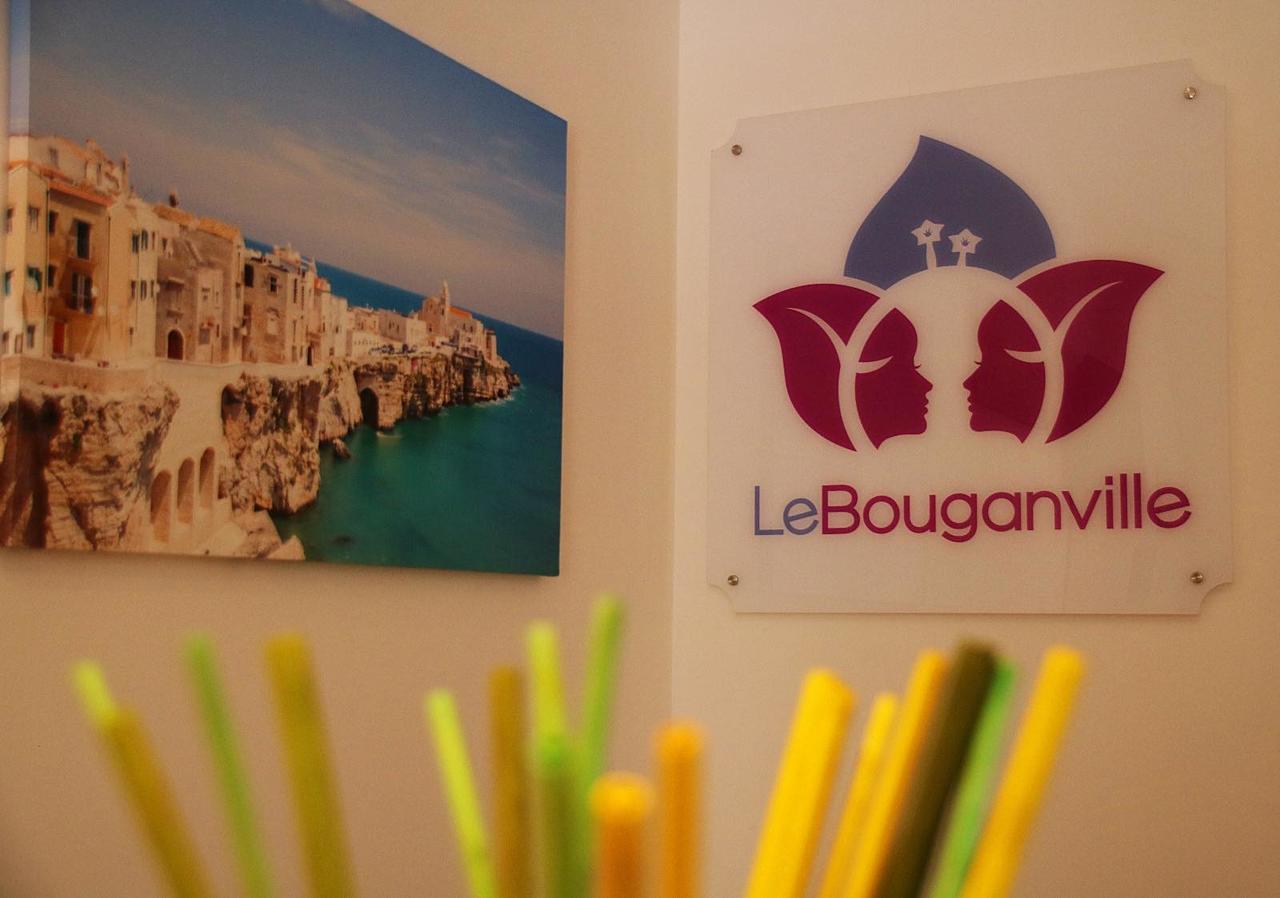 Le Bouganville Vieste Luaran gambar